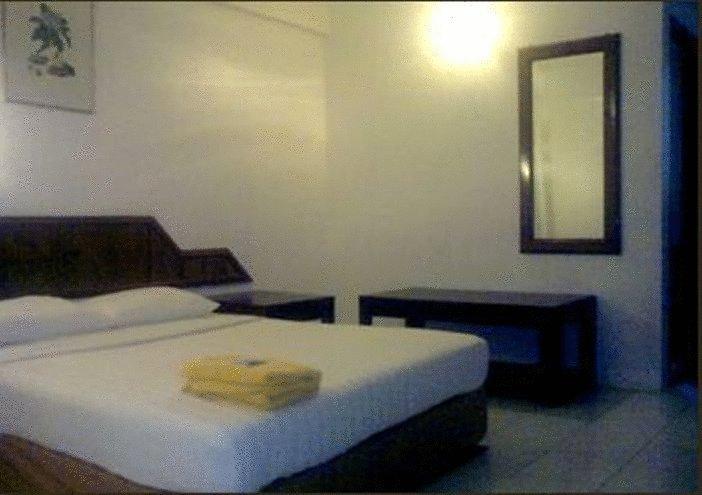 Palace Inn Miri Værelse billede